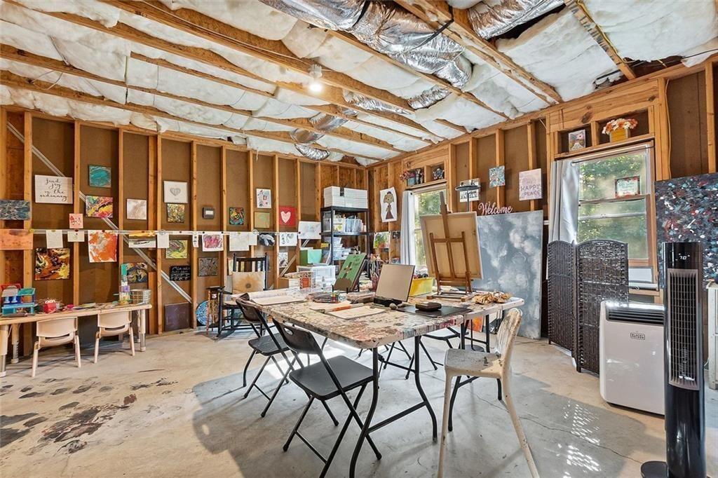 GLEN BROOKE - Residential