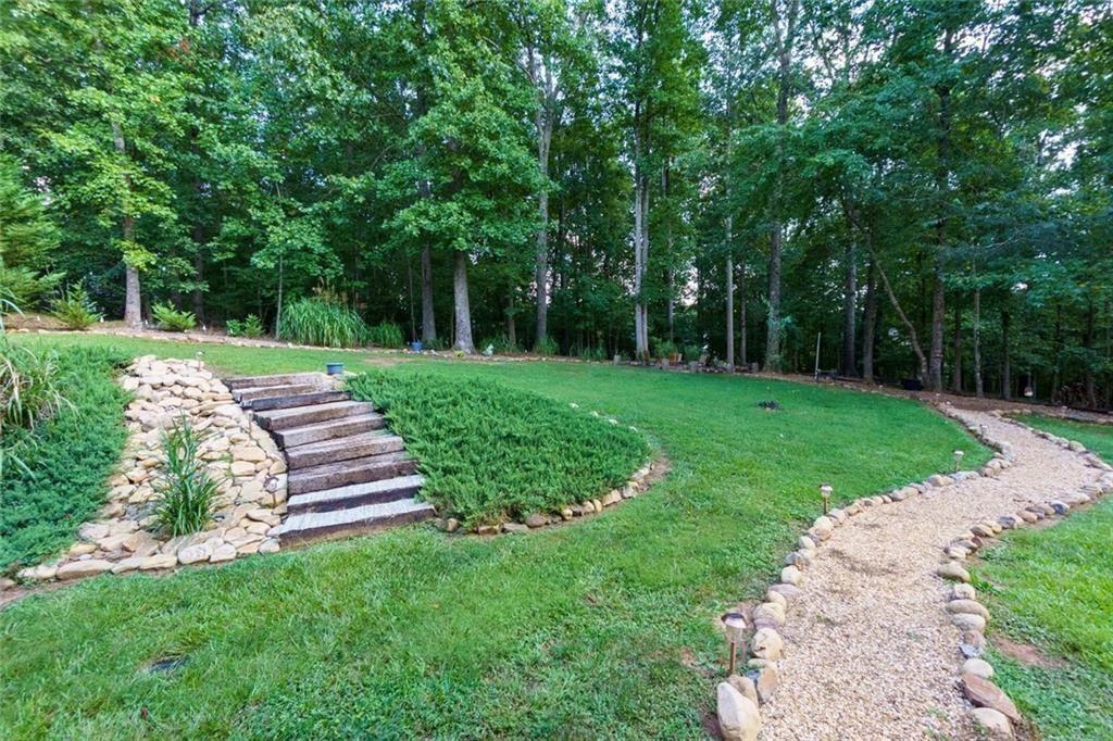 GLEN BROOKE - Residential