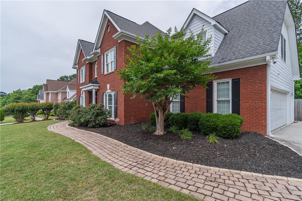 1004 Spruce Creek Lane