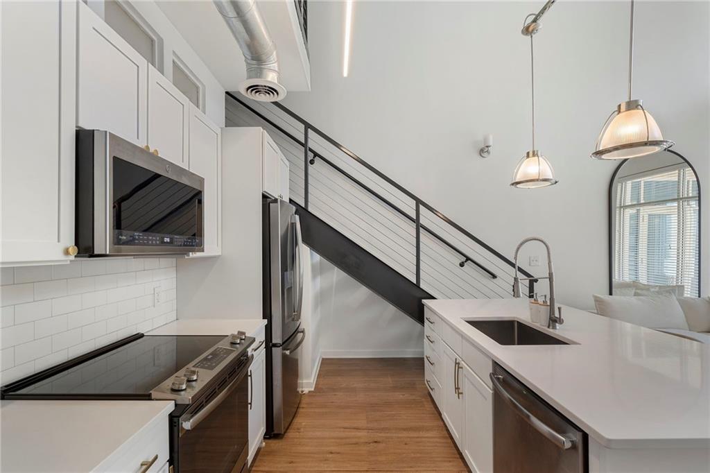 260 18th Street NW 10224