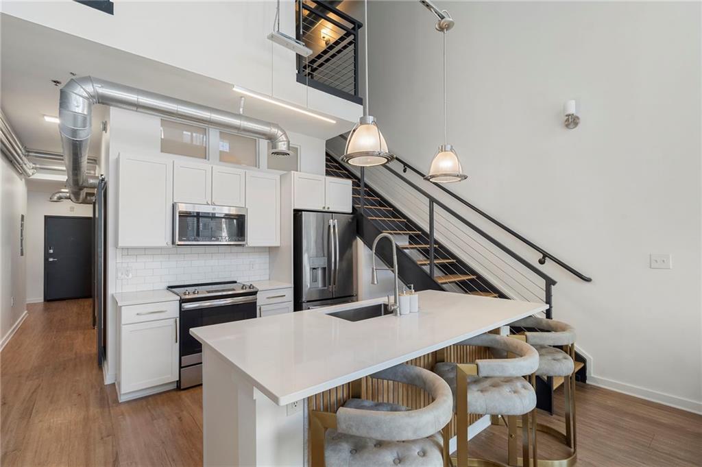 260 18th Street NW 10224