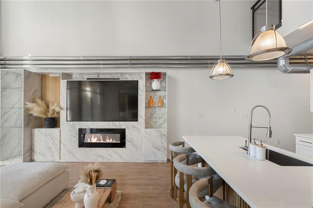 260 18th Street NW 10224