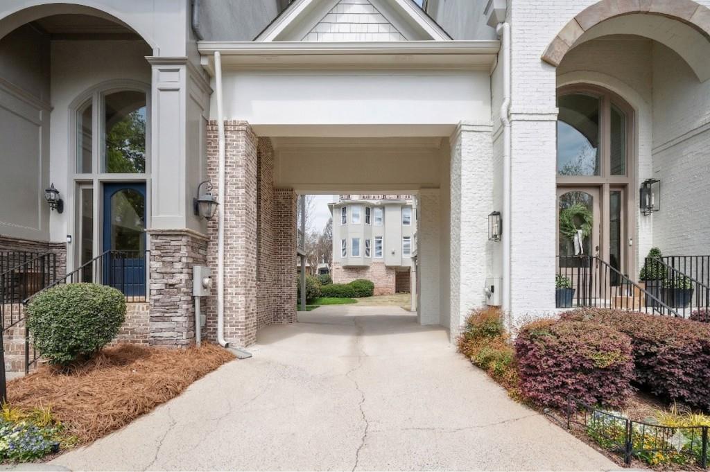 1359 Village Park Drive NE