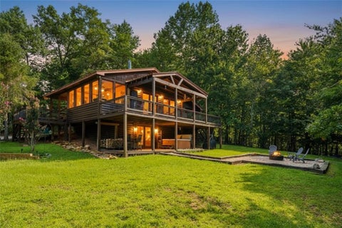 Homes For Sale - 24 Oak Ledge Road<br/> Morganton, GA 30560