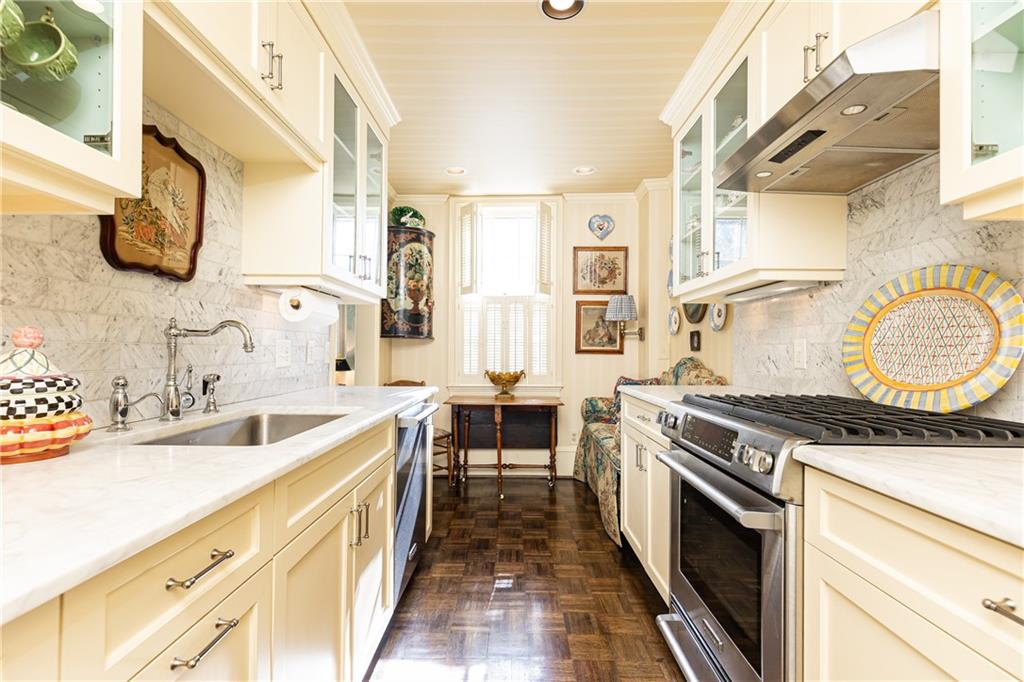 16 Muscogee Avenue NW