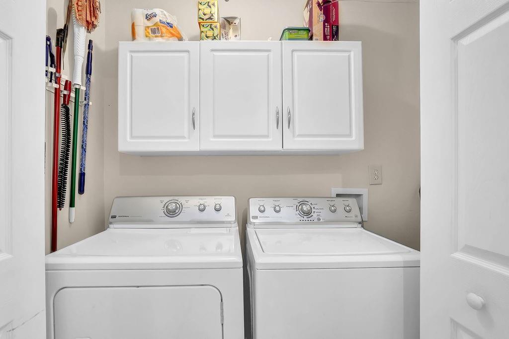 The Willows By The River - Residential