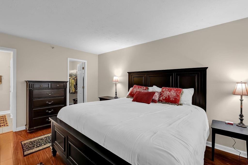 The Willows By The River - Residential