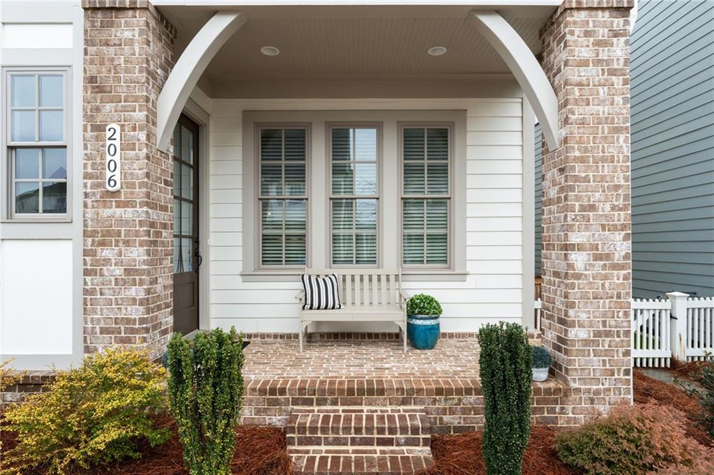 2006 Cottonwood Lane