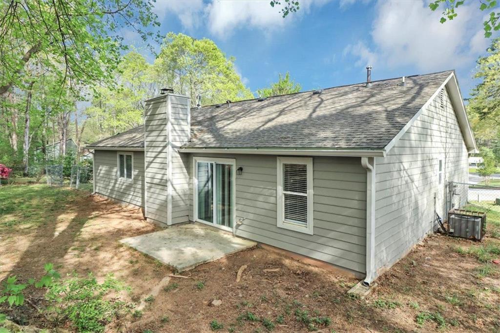 5477 Hedgeflower Court, Stone Mountain, Georgia image 6