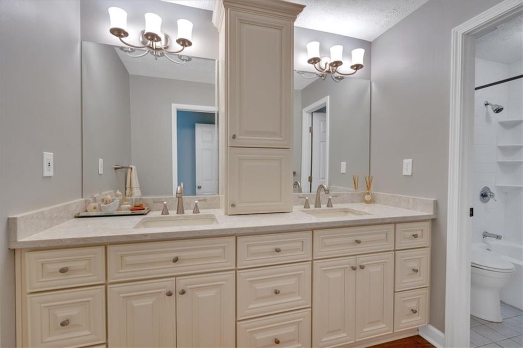 30 Sweetwood Court, Roswell, Georgia image 16