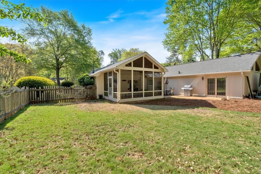 30 Sweetwood Court, Roswell, Georgia image 26