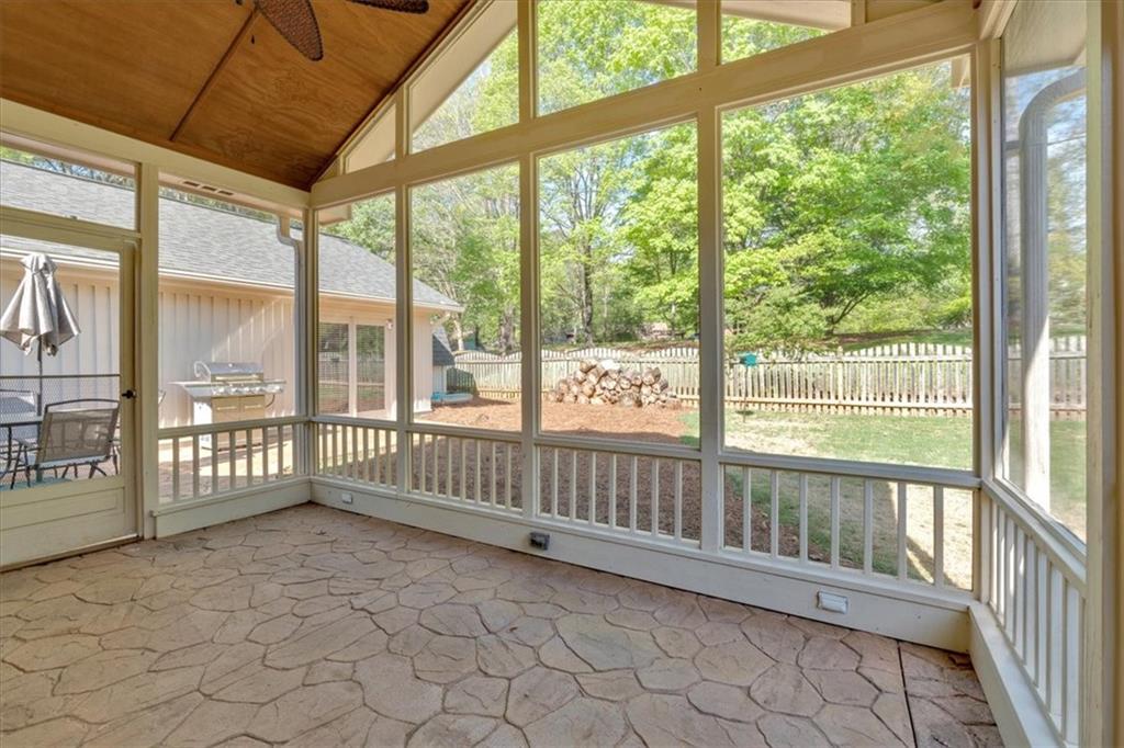 30 Sweetwood Court, Roswell, Georgia image 22