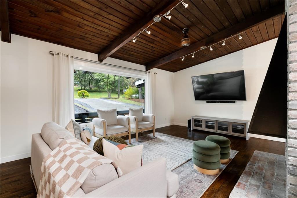 3473 Regalwoods Drive