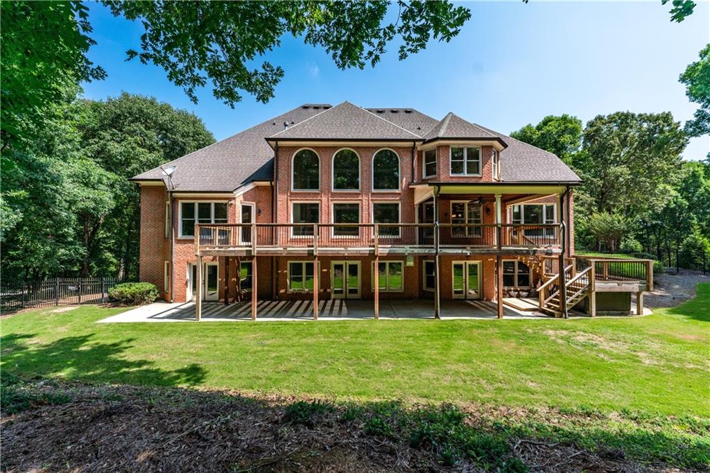 2115 Tee Drive