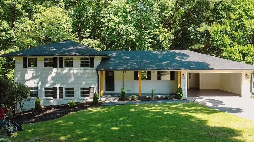 3539 Embry Circle