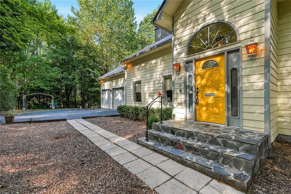 718 Ben Higgins Road