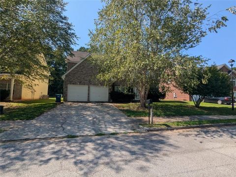 4965 Locherby Drive Fairburn GA 30213