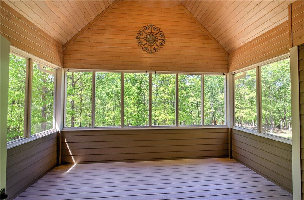 25 Mountain Creek Trail NE