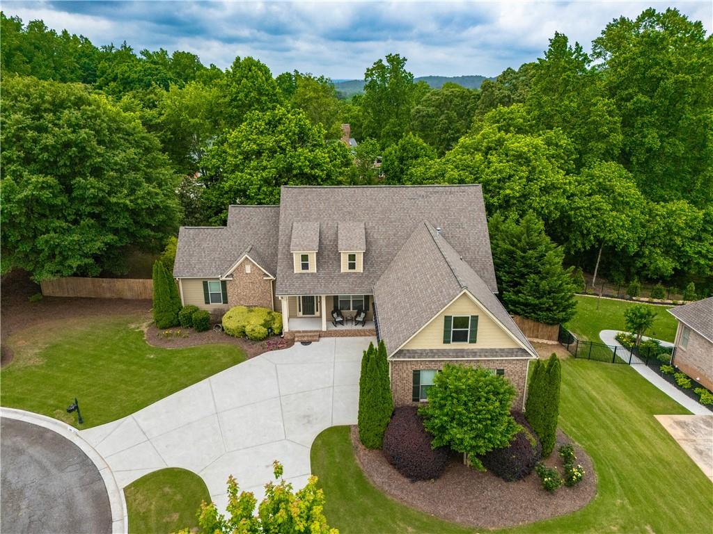 200 Glenview Court