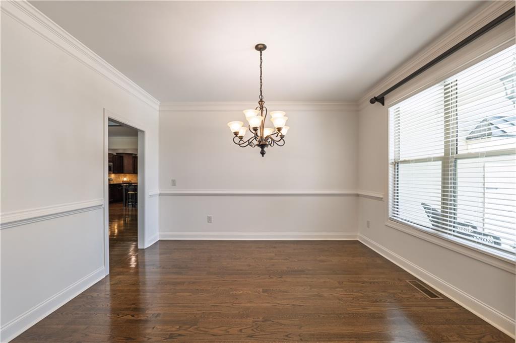 200 Glenview Court