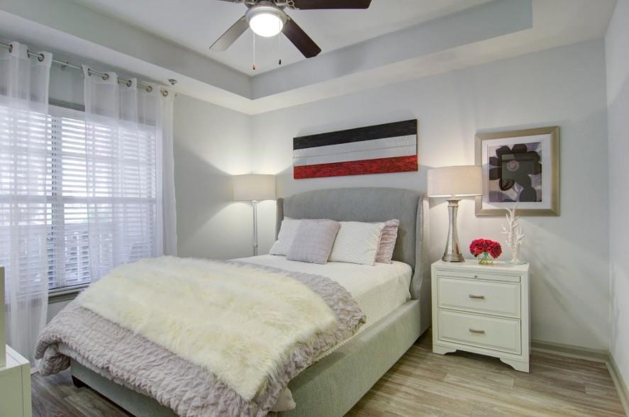 1970 Peachford Road 05111