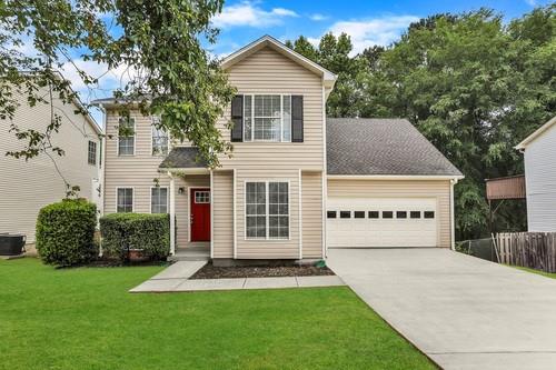 Available for Virtual Tours Only!
Move-ins within one week of approval receive the rest of July RENT-FREE!
Reduced $1000 flat security deposit plus one free month on a 13-month lease, if qualified. First full month receives rent concession.
The stunning home is in a cul de sac, which means not a lot of traffic by your door. It is newly renovated with all the bells and whistles. Large Great room, dining room as well as eat in kitchen. 4 bedrooms and 2.5 baths. The kitchen has stainless steel appliances, beautiful white cabinets with granite countertops. There is a newly built deck off from the kitchen for enjoying the outdoor space. Backyard is private. The master suite is lovely with new carpet, lighting and lots of closet space. Secondary bedrooms are large. The master bathroom is renovated with granite countertops, lighting, flooring and tub surround.
This home is occupied, please do not disturb the tenant. To arrange a viewing, please reach out to the agent directly.
Excalibur Homes does not advertise on Facebook or Craigslist. Be advised that the sq ft and other features provided may be approximate. Prices and/or availability dates may change without notice. Lease terms 12 months or longer. Application fee is a non-refundable $75 per adult over 18 years of age. One-time $200 Administrative fee due at move-in. Most homes are pet-friendly. Breed restrictions may apply. Rental insurance required.