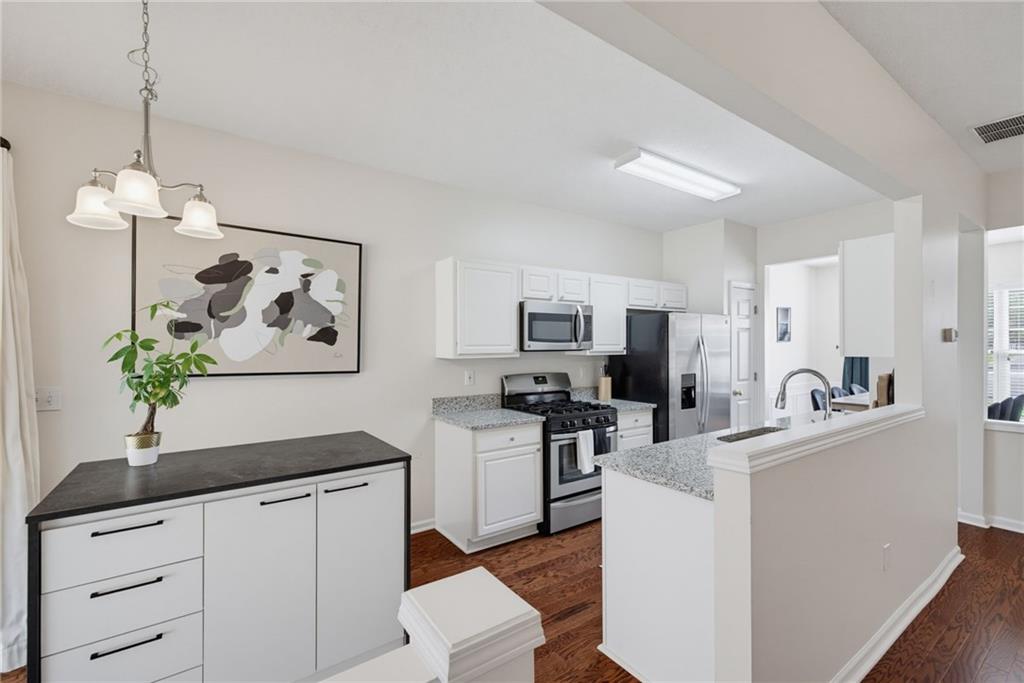 13300 Morris Road 122