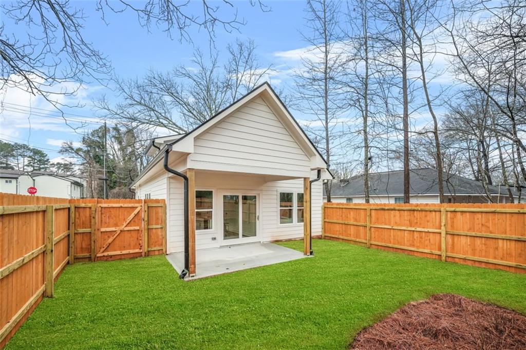 395 W Lake Avenue, Atlanta, Georgia image 27