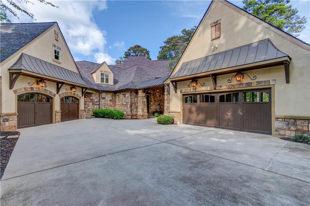 4763 Blackwater Way