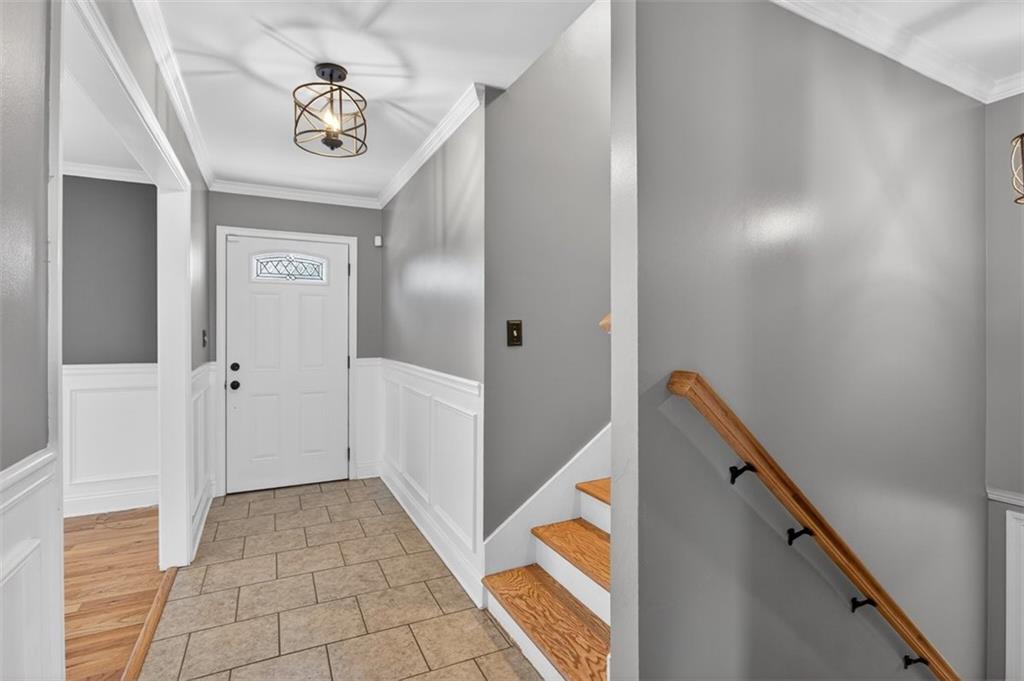 3 Berkshire Lane NE