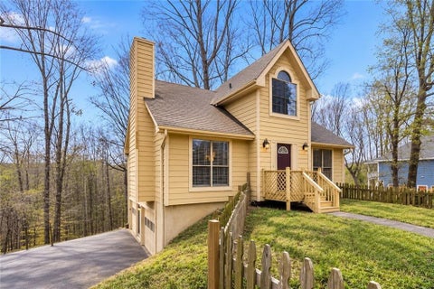 Homes For Sale - 5552 Little Mill Road<br/> Buford, GA 30518
