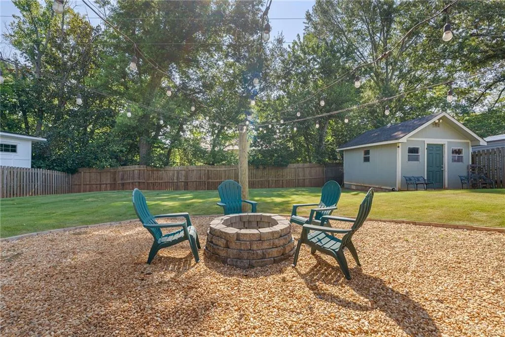 Marietta, Georgia 30067, United States, 2 Bedrooms Bedrooms, ,2 BathroomsBathrooms,Residential,Coming Soon,175303