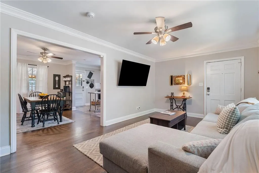 Marietta, Georgia 30067, United States, 2 Bedrooms Bedrooms, ,2 BathroomsBathrooms,Residential,Coming Soon,175303