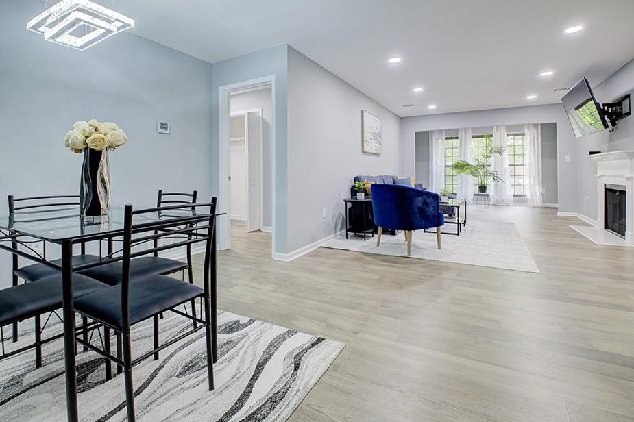 24317 Plantation Drive NE 317
