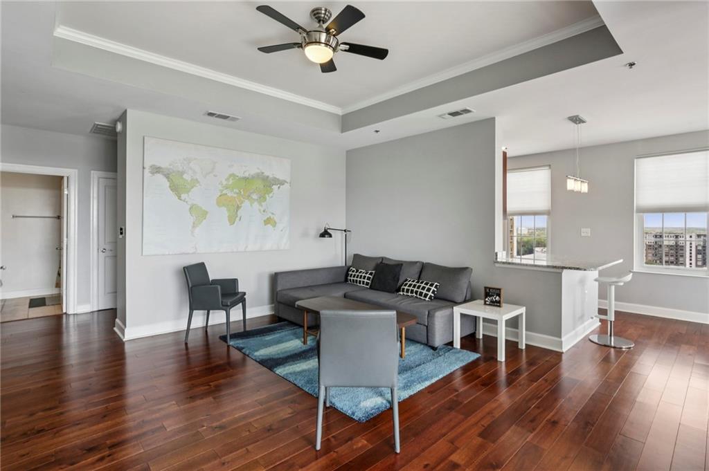 325 E Paces Ferry Road NE 1805