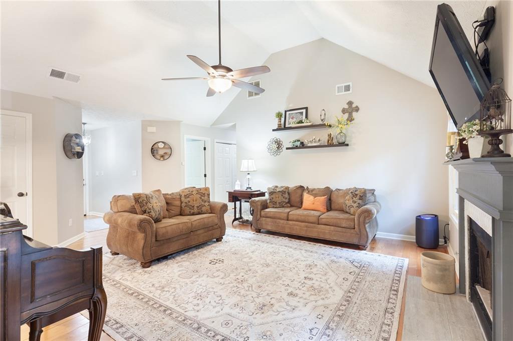Lamplighter Ridge - Residential
