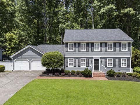 Homes For Sale - 6770 River Springs Lane<br/> Atlanta, GA 30328