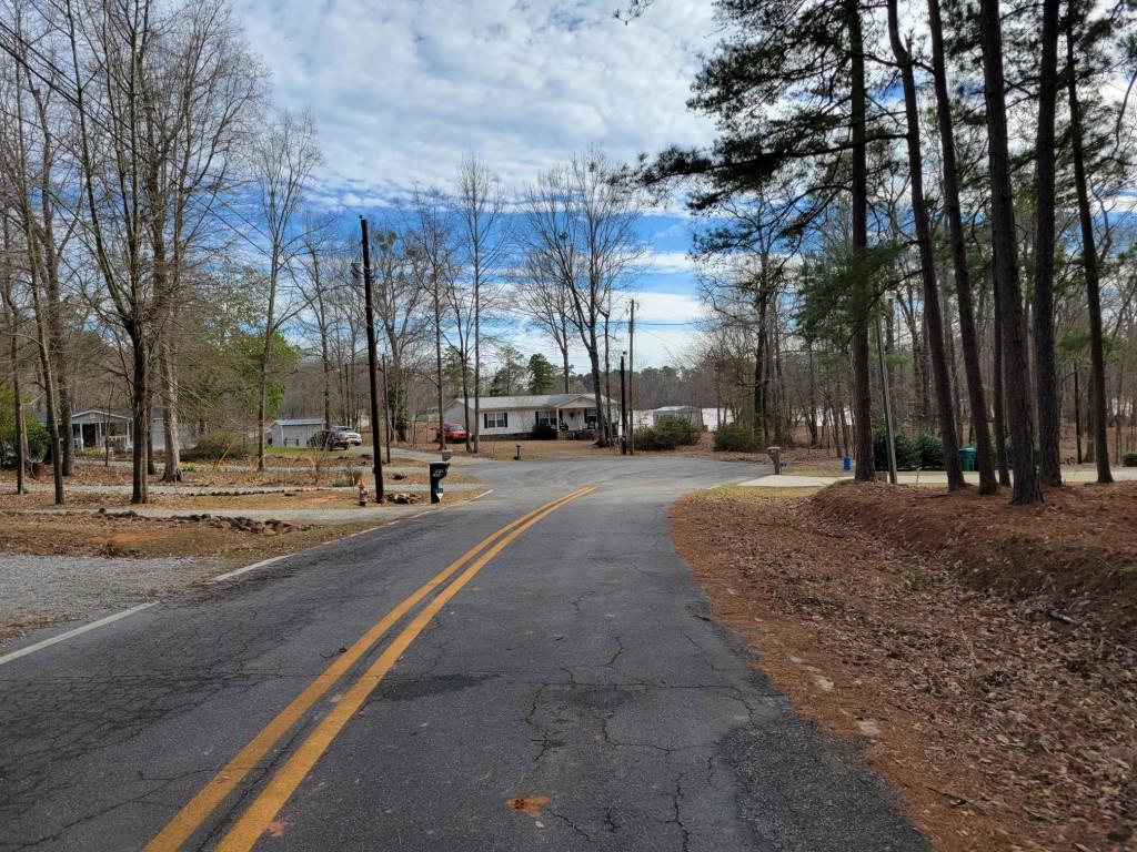 Shoreline Court, Eatonton, Georgia image 5