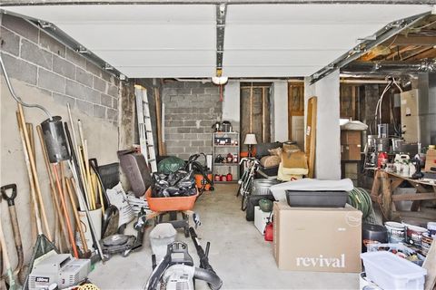 listing image 40