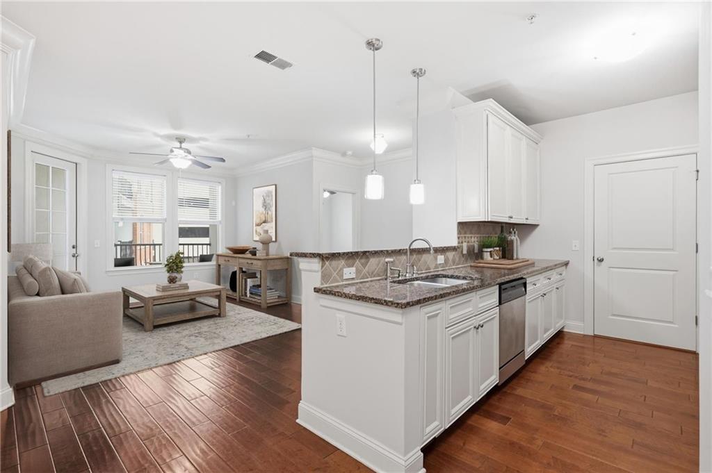901 Abernathy Road 3080