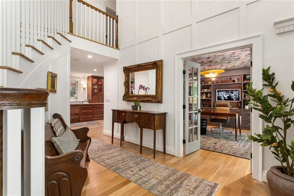 Smyrna, Georgia 30082, United States, 6 Bedrooms Bedrooms, ,5 BathroomsBathrooms,Residential,Active,113885