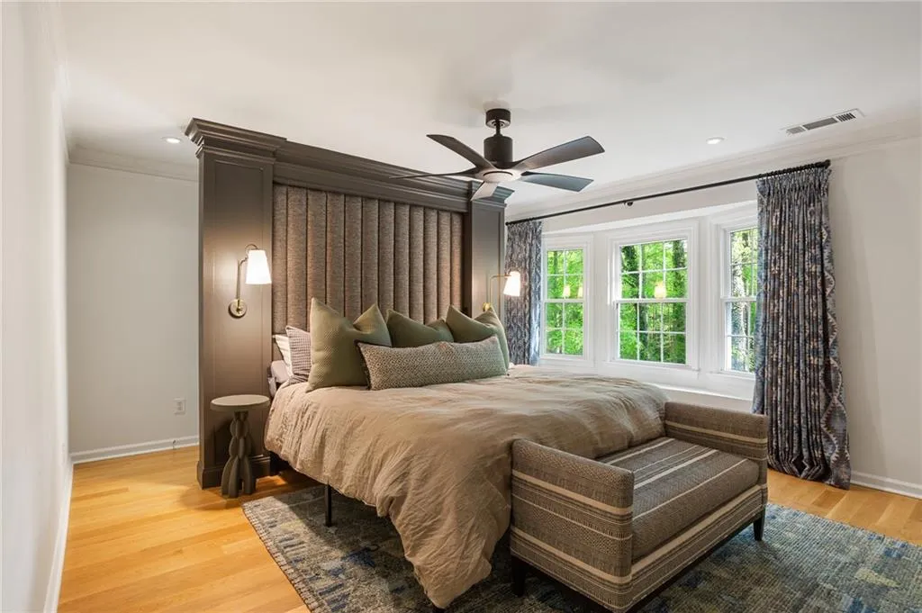 Smyrna, Georgia 30082, United States, 6 Bedrooms Bedrooms, ,5 BathroomsBathrooms,Residential,Active,113885