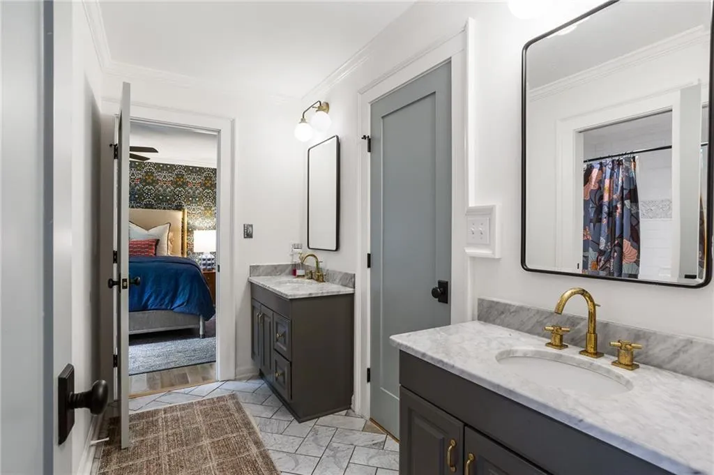 Smyrna, Georgia 30082, United States, 6 Bedrooms Bedrooms, ,5 BathroomsBathrooms,Residential,Active,113885