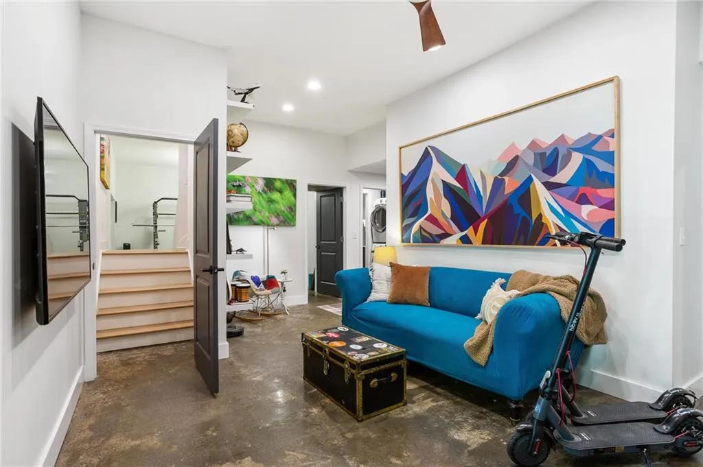 Smyrna, Georgia 30082, United States, 6 Bedrooms Bedrooms, ,5 BathroomsBathrooms,Residential,Active,113885