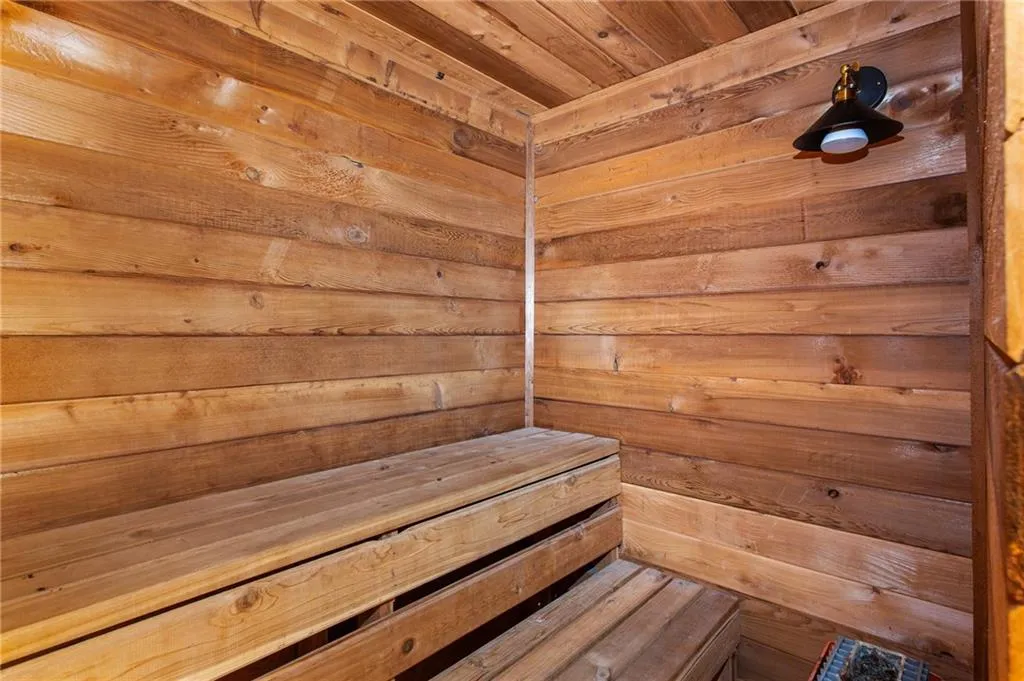 Smyrna, Georgia 30082, United States, 6 Bedrooms Bedrooms, ,5 BathroomsBathrooms,Residential,Active,113885