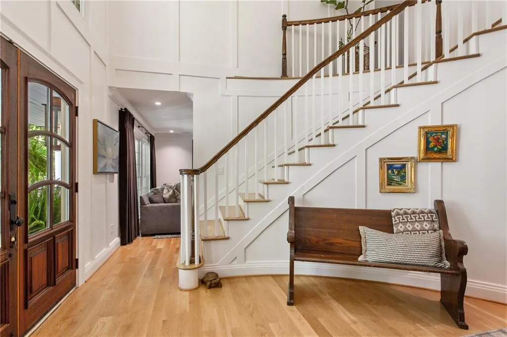 Smyrna, Georgia 30082, United States, 6 Bedrooms Bedrooms, ,5 BathroomsBathrooms,Residential,Active,113885