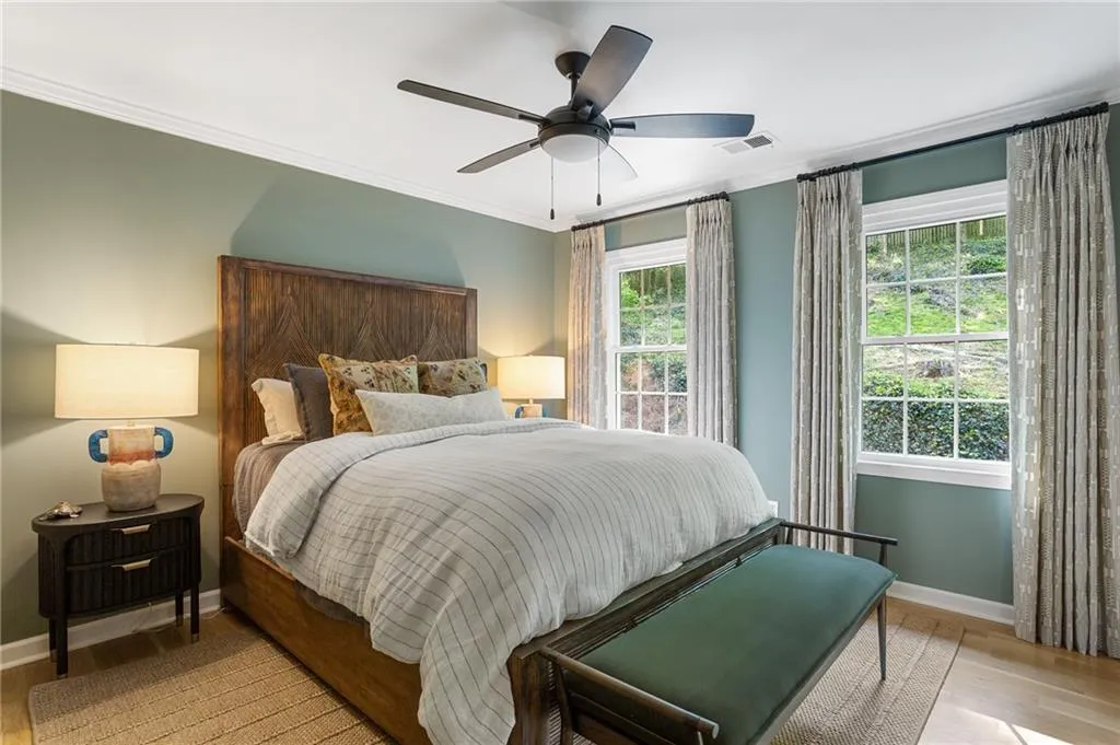 Smyrna, Georgia 30082, United States, 6 Bedrooms Bedrooms, ,5 BathroomsBathrooms,Residential,Active,113885