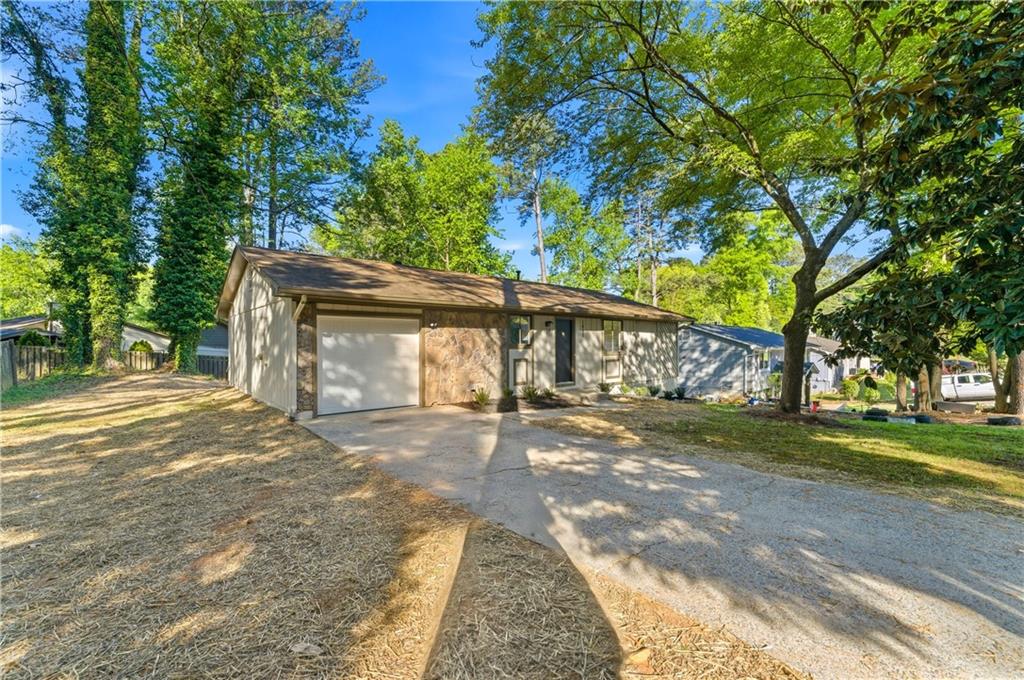 1450 Reddington Lane