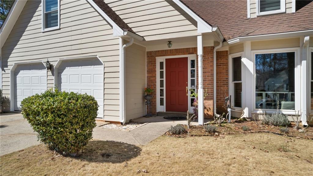 9045 Club River Drive