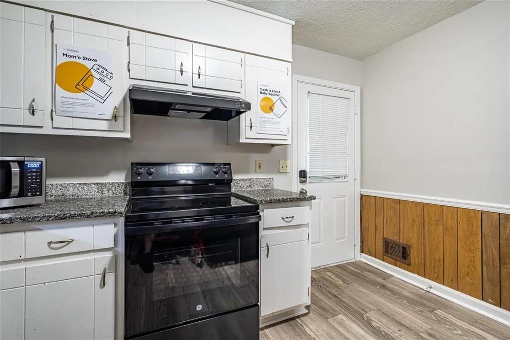 7344 Camelot Court